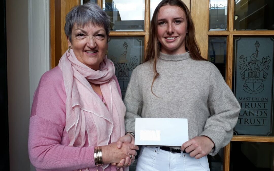 Golden C’Art Scholarship awarded to local student