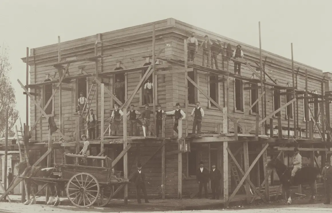 Reconstruction of the Star Block by C.E. Daniell Ltd, 1896 - Wairarapa Times Age